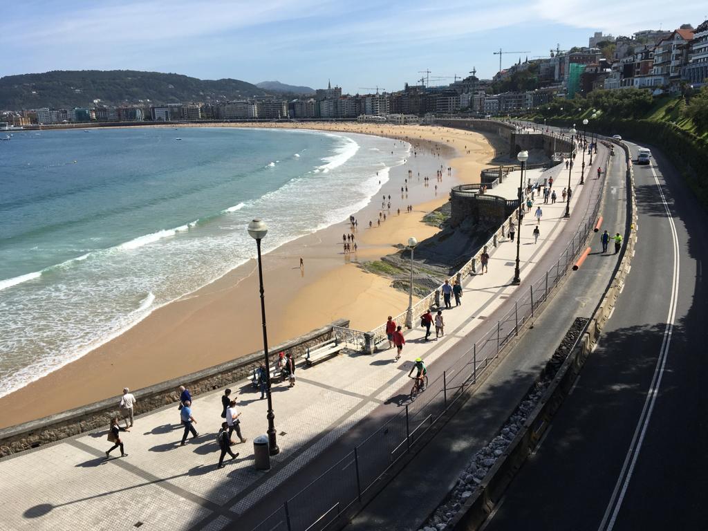 Donostia-San Sebastián: Turismo Innovador y Sostenible, Bahia de San Sebastian