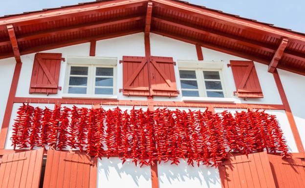 Tres encantadores pueblos Vasco Franceses interiores, Casa tradicional Vasca francesa